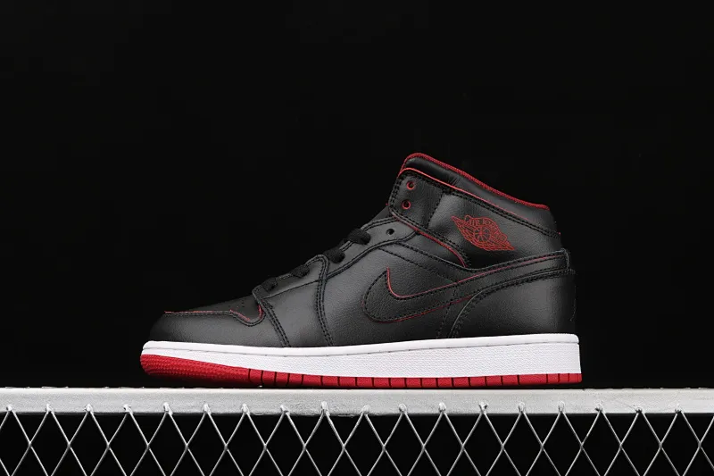 All categories Air Jordan Jordan series basketball shoes Air Jordan 1 Mid Air Jordan 1 Mid AJ1 Joe 1 black red China basketball shoes 554725-028